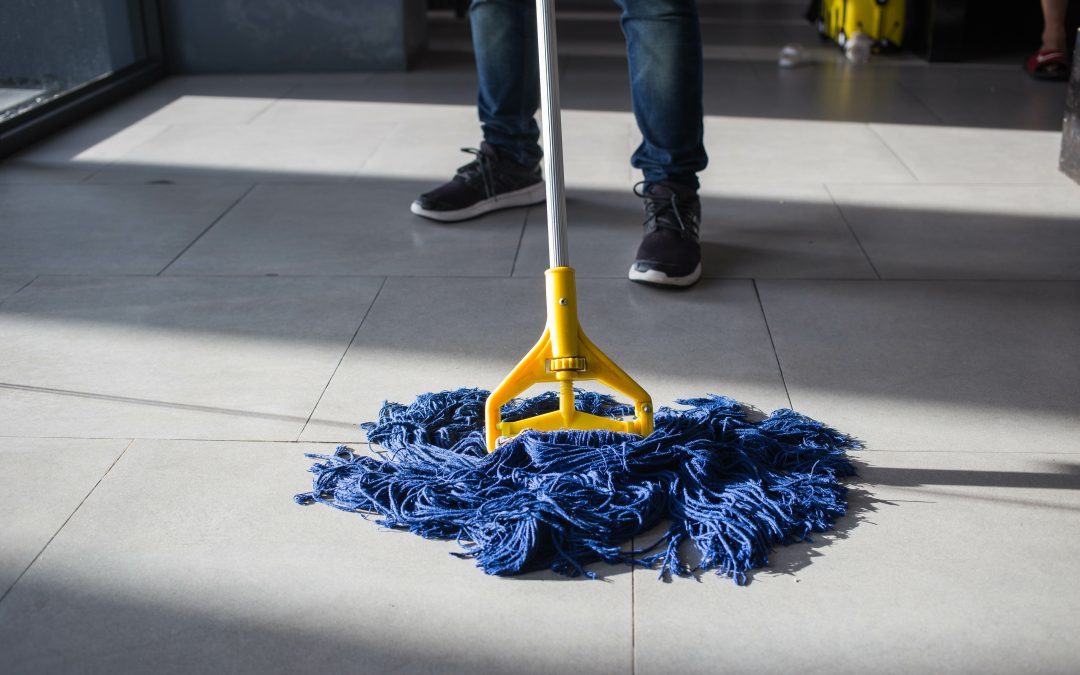 Dry Mopping vs. Wet Mopping: Which Is Right for Your Commercial Space?