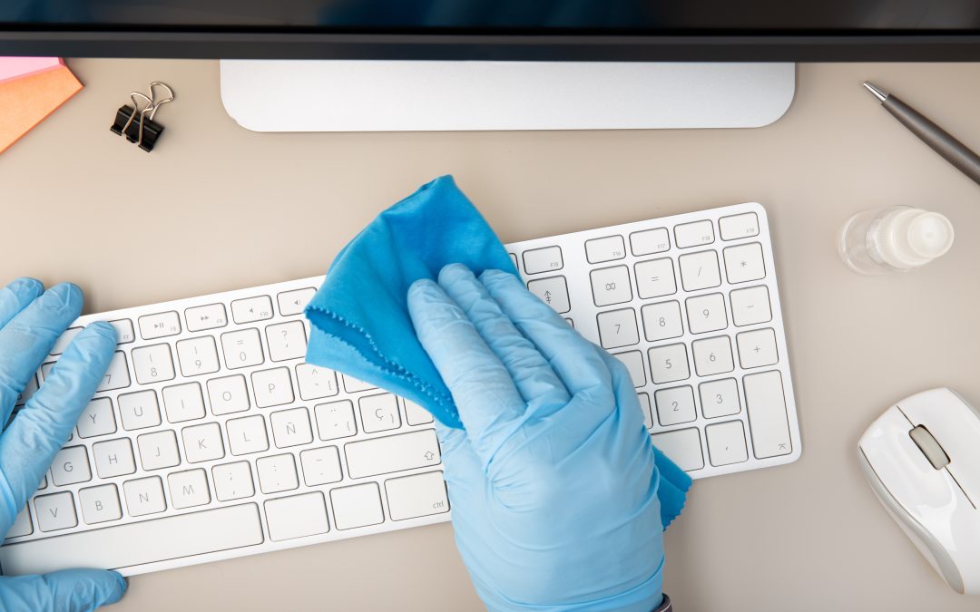 Tips for Cleaning Your Office Desks